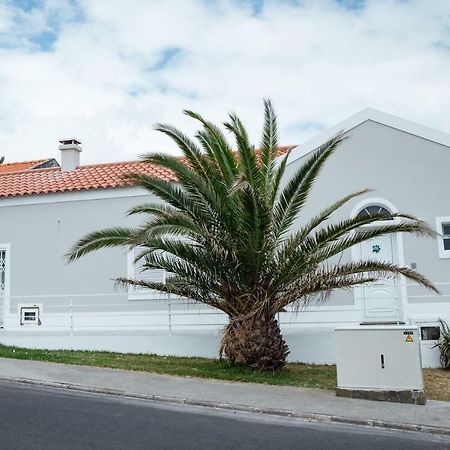 Seaside Azores Villa With Natural Pool, Terrace & Barbecue 카펠라스 외부 사진