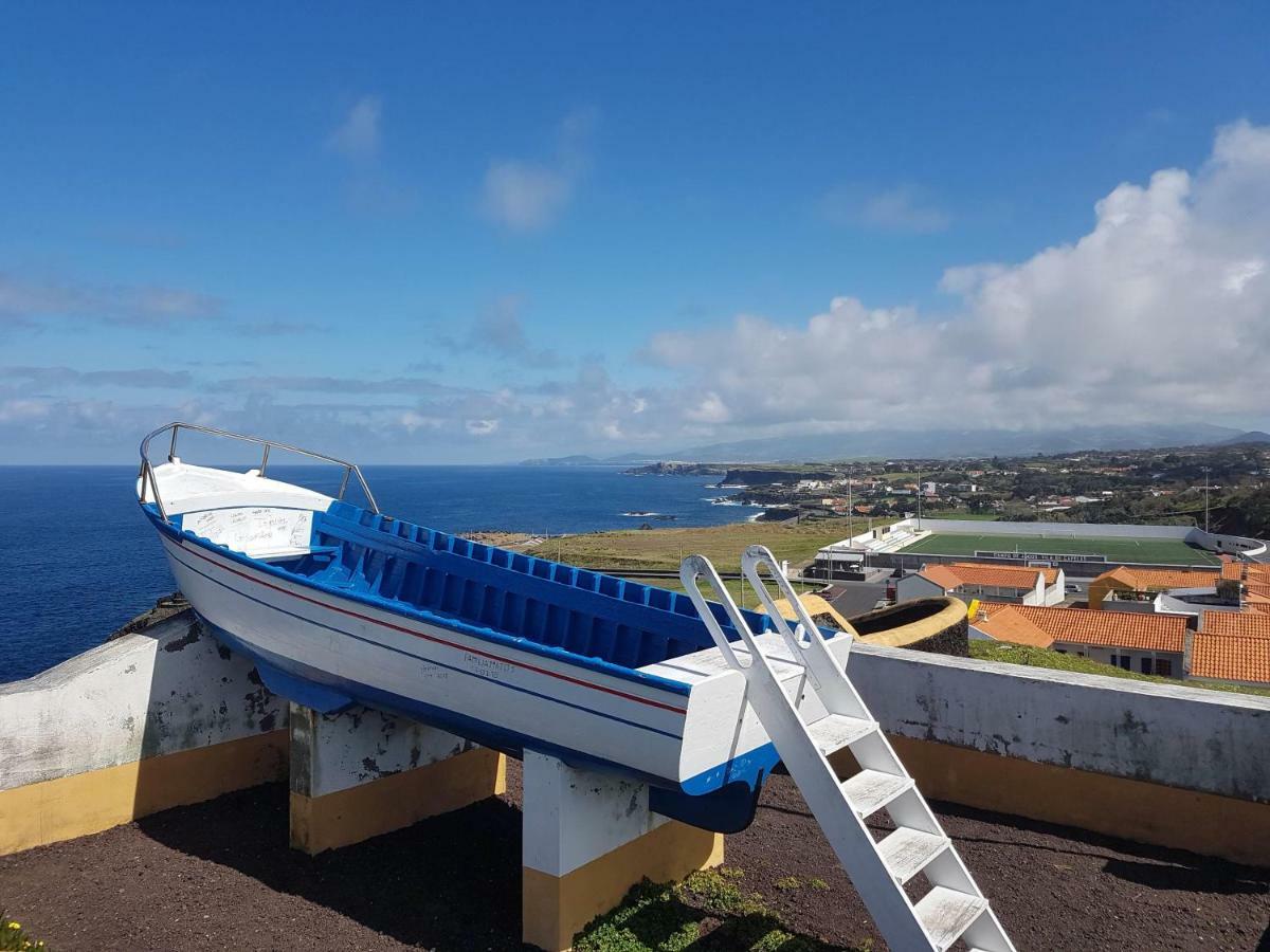 Seaside Azores Villa With Natural Pool, Terrace & Barbecue 카펠라스 외부 사진