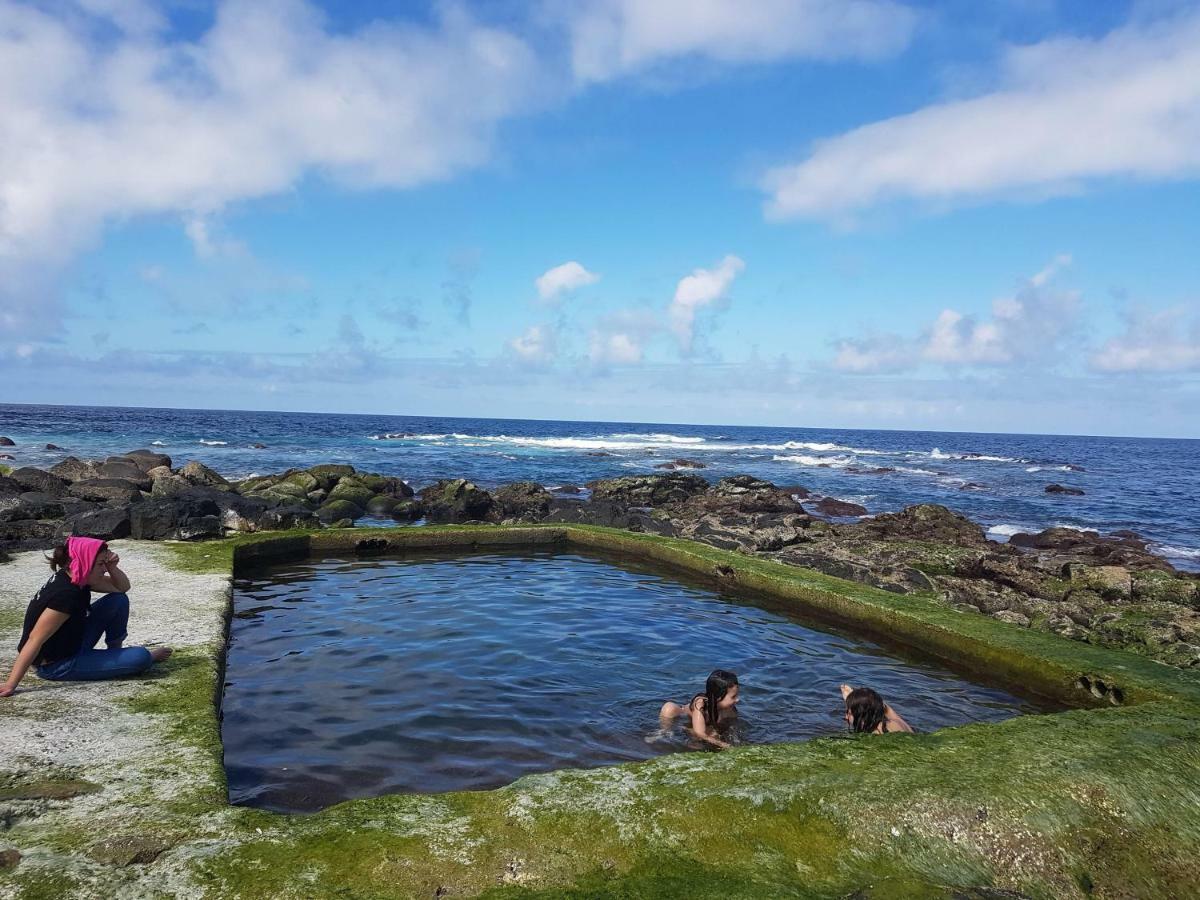 Seaside Azores Villa With Natural Pool, Terrace & Barbecue 카펠라스 외부 사진