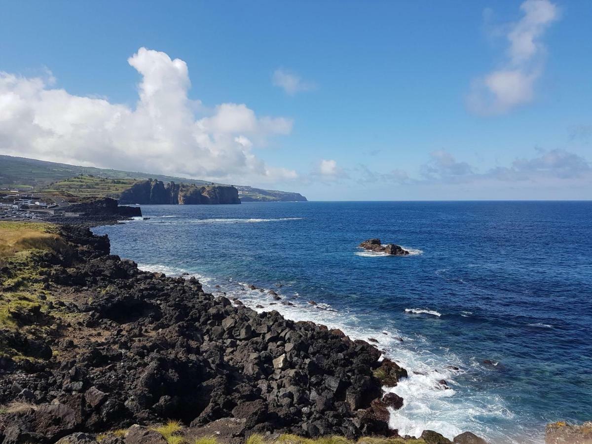 Seaside Azores Villa With Natural Pool, Terrace & Barbecue 카펠라스 외부 사진